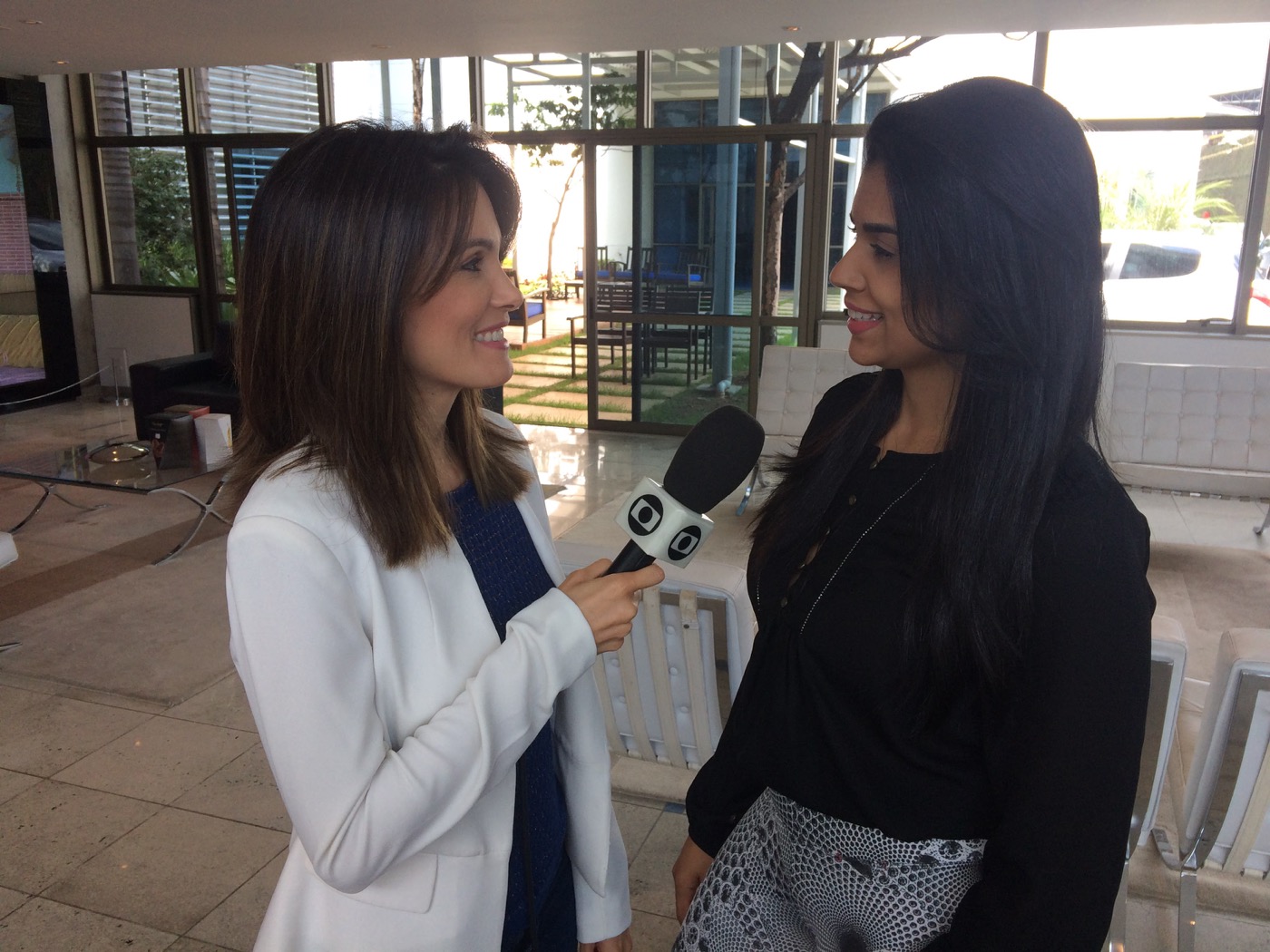 Bárbara Cardoso em matéria televisiva da Globo